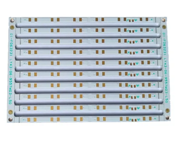 Elektrické aplikácie Hliníková základná doska s plošnými spojmi